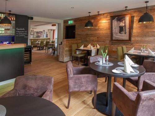 Hotel-Restaurant Zur Linde Altenmedingen Екстер'єр фото