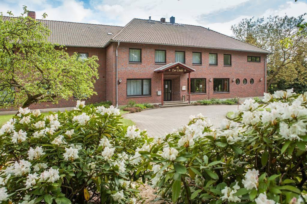 Hotel-Restaurant Zur Linde Altenmedingen Екстер'єр фото